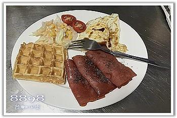 蘭嶼民宿．日出東清民宿